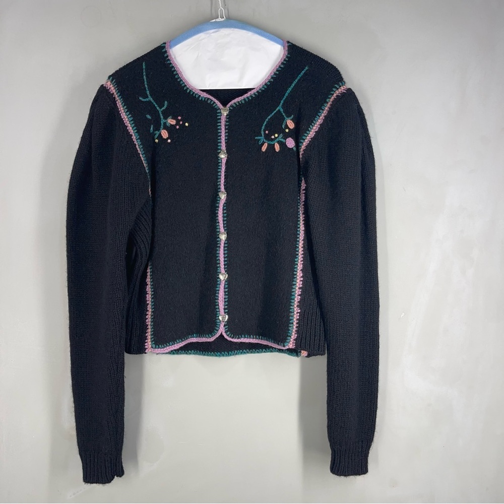 Susan Bristol Vintage Womens Cardigan Sz M Black Wool Embroidered Floral - Picture 5 of 9